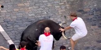 Tercer encierro de San Fermín 2023: Cebada Gago