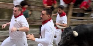 OCTAVO Y ÚLTIMO ENCIERRO DE SAN FERMÍN 2024 - MIURA