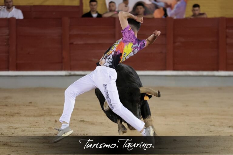 El alcarreño Fede González gana, en su plaza, el Concurso Nacional de Recortadores de Guadalajara
