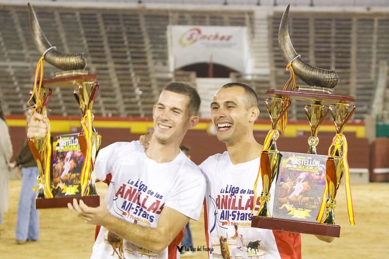Edgar Teixeira y Rafa Moralo ganan la Final de la Liga de las Anillas All-Stars de Toropasión en Castellón 