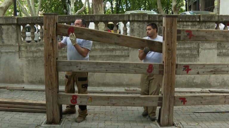 Cuenta atrás para San Fermín 2026: comienza el montaje del vallado y salen a la venta las entradas del encierro